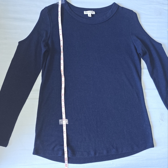 Zenana Outfitters: Long Sleeve Cold Shoulder Sweater, Navy Blue, Small, Soft - Picture 7 of 10